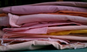 Sheets in shades of pink & yellow